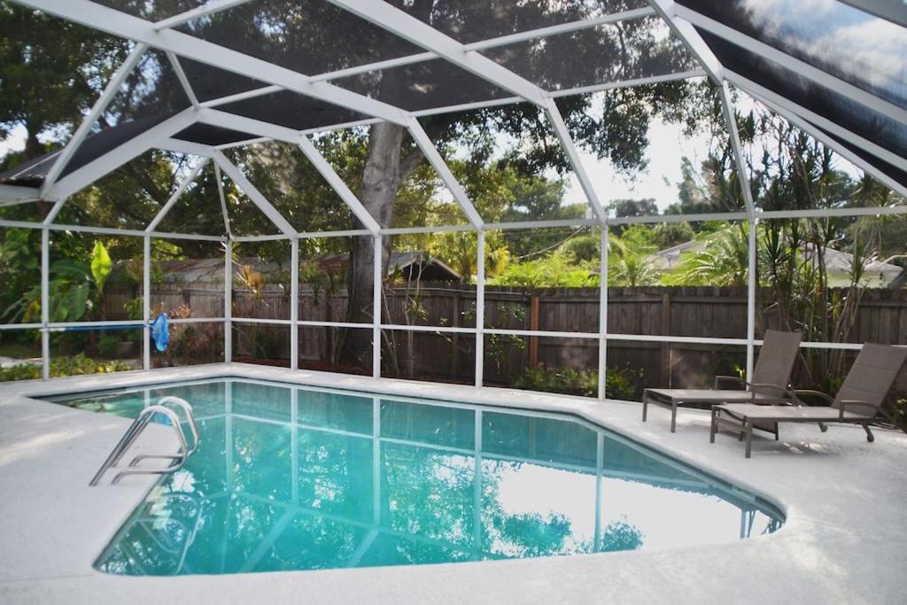 Clematis House Near Arlington Park With Heated Pool Villa Sarasota Bagian luar foto