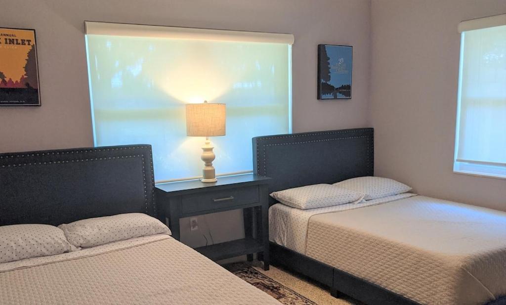 Clematis House Near Arlington Park With Heated Pool Villa Sarasota Bagian luar foto